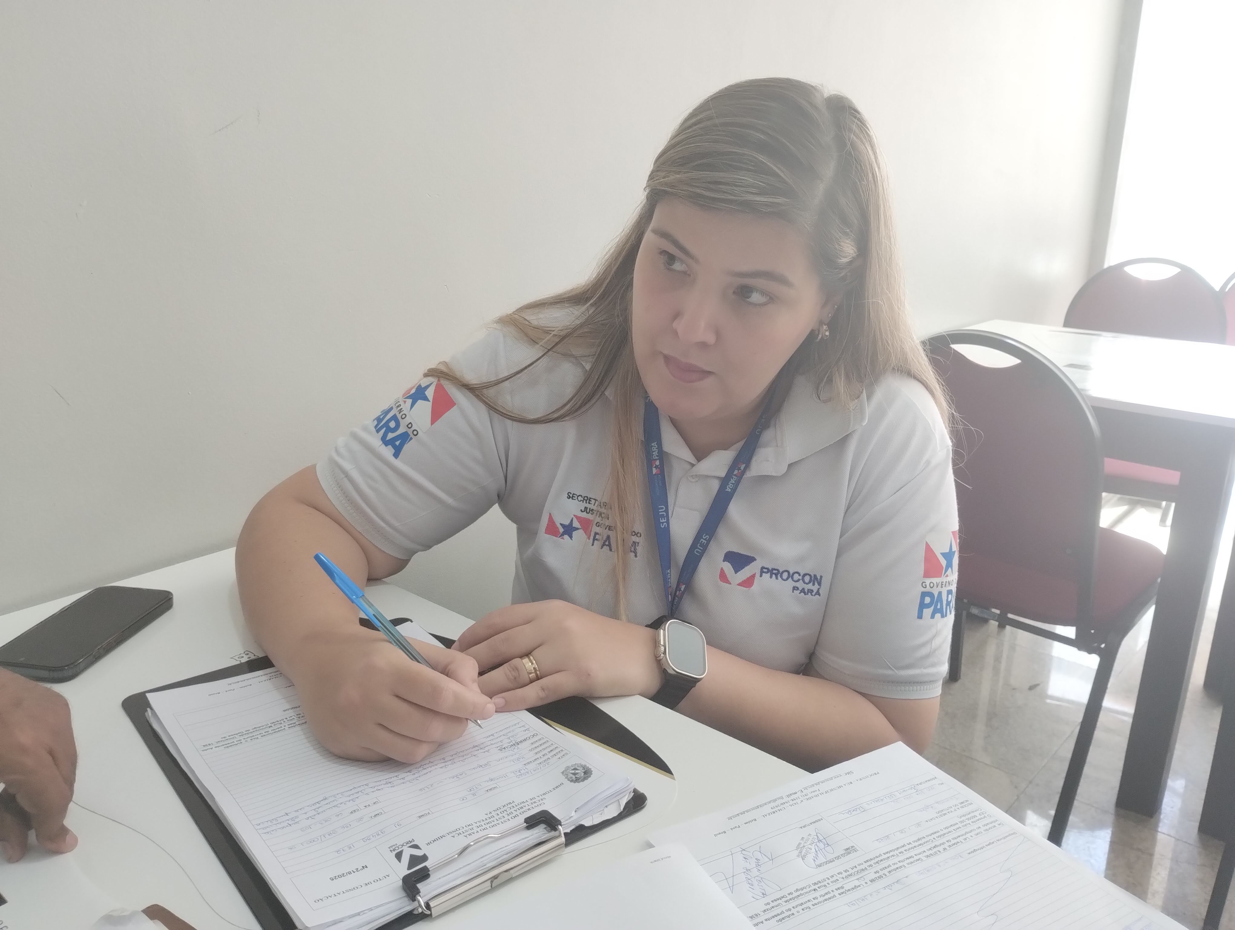 Procon fiscaliza hotel