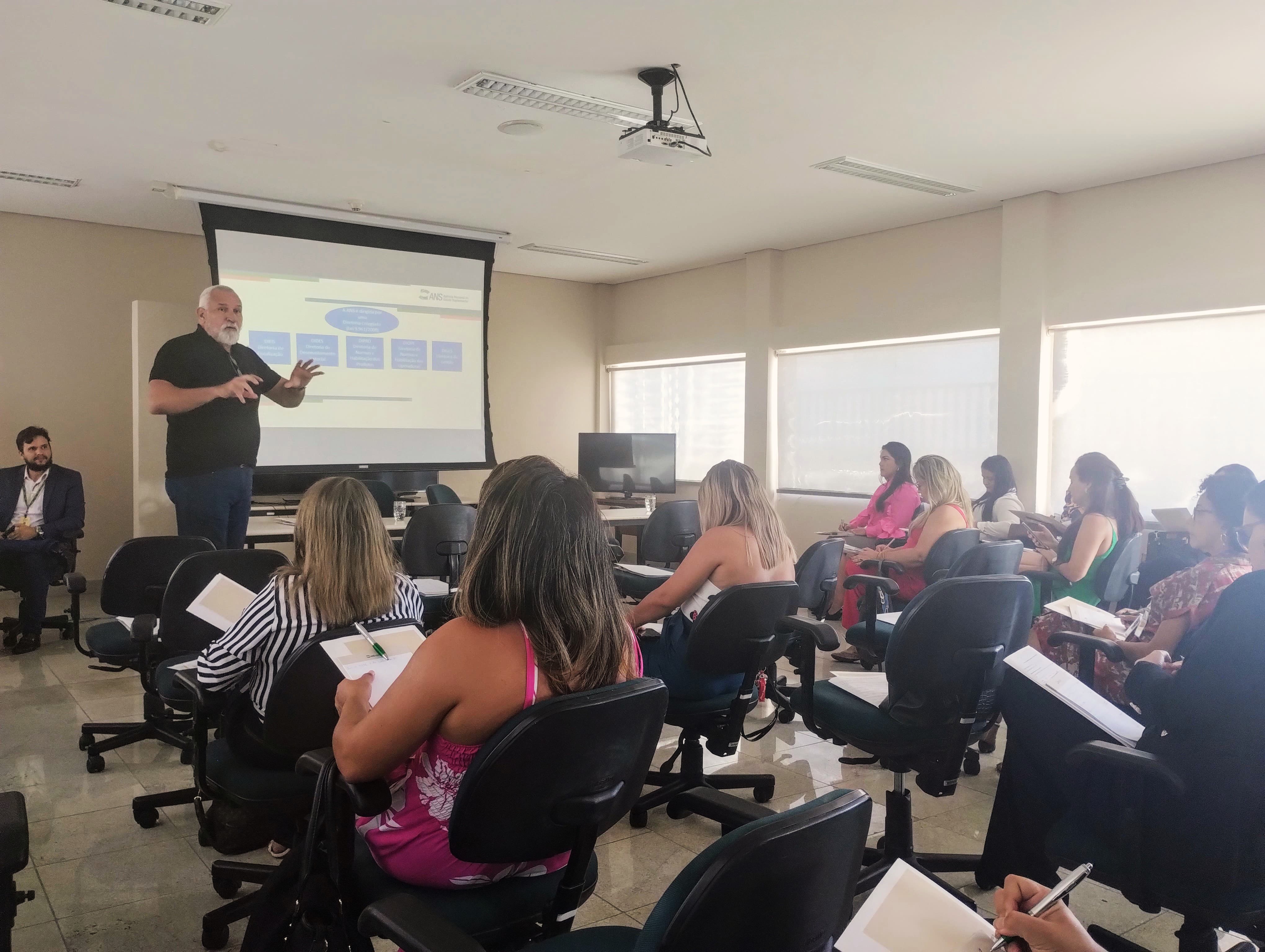 Evento promoveu troca de informações técnicas entre os órgãos para benefício dos usuários de planos de saúde