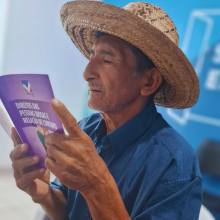 Material informativo distribuído aos consumidores